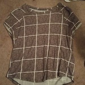 Short sleeved t shirt